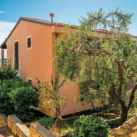 Apartman 1 Bedroom Pet Friendly Apartment In Labin-Ravni