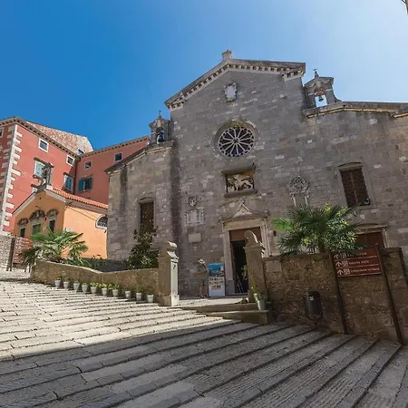 1 Bedroom Pet Friendly In Labin-ravni