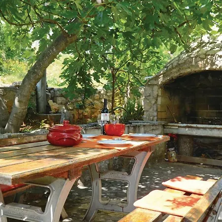 1 Bedroom Pet Friendly Apartment In Labin-Ravni * Ravni